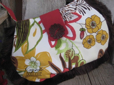 free pattern - A flap keeps the contents secure