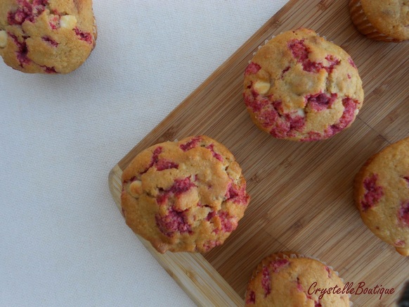 CrystelleBoutique - Raspberry Nut Muffins with White Chocolate Chips 