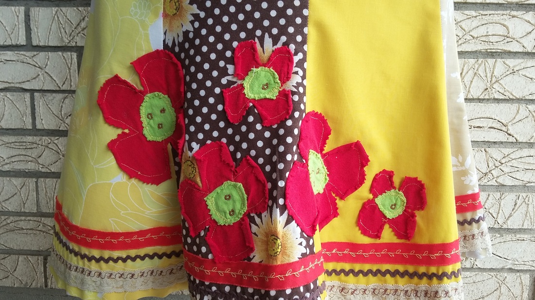 Vintage ladies skirt flower detailing