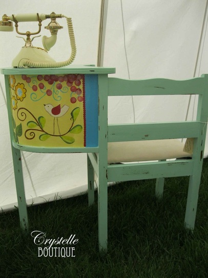 Vintage Gossip Chair - View from the Back