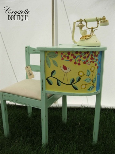 Gossip Seat in Mint / Seafoam Green with Cute Flowers and Bird